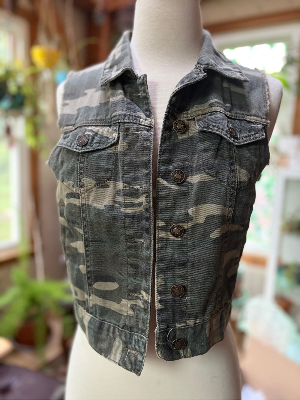 Forever21 Camo Print Sleeveless Vest with Pockets and Frayed Edge Detail